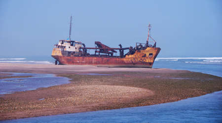 Mouth of the Oum Errabia river, the city of Azemmour in Moroccoの写真素材