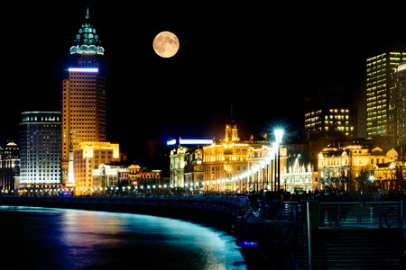 Shanghai central street located in The Bund (Waitan). It is a waterfront area in central Shanghai, one of the most famous tourist destinations in Shanghai, China.の写真素材