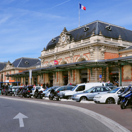 Nice, France - May 23, 2012: Exterior of railway station SNCF at sunny day time.のeditorial素材