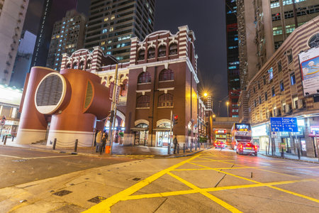 Hong Kong, China - December 14, 2016: Square by the evening city streets.のeditorial素材