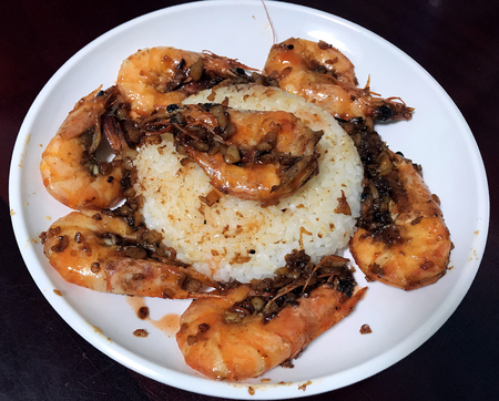 Shrimp Scampi Sauteeing in Butter and Olive Oilの写真素材