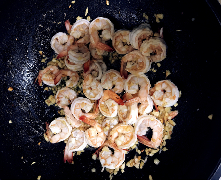 Shrimp Scampi Sauteeing in Butter and Olive Oilの写真素材