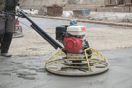 builders poured concrete at the construction site