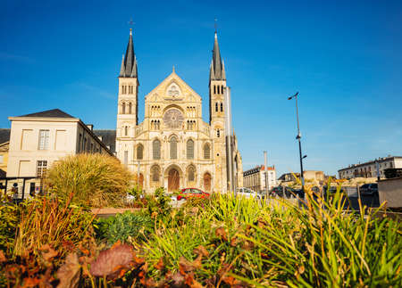 Basilique Saint-Remi and place du Chanoine Ladameの写真素材