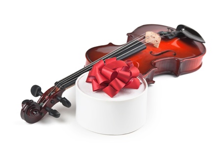 violin and gift box isolated on white backgroundの写真素材