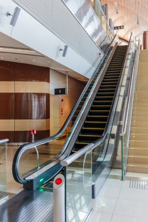 DUBAI, UAE - OCTOBER 31: Interior of metro station in Dubai. Metro as world's longest fully automated metro network (75 km) on October 31, 2013, Dubai, UAE.のeditorial素材