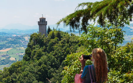 Tourists take pictures of the castle of San Marinoのeditorial素材