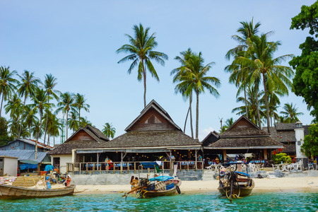 PHUKET, THAILAND - FEBRUARY 16, 2013: Island  Phi Phi Don,  South of Thailand.のeditorial素材