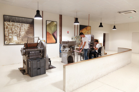 GRASSE, FRANCE - OCTOBER 31, 2014: Technological process of the production of soap factory Fragonardのeditorial素材