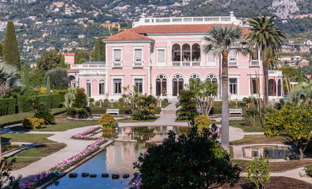SAINT-JEAN-CAP FERRAT, FRANCE - OCTOBER 29, 2014: Villa Ephrussi de Rothschildのeditorial素材