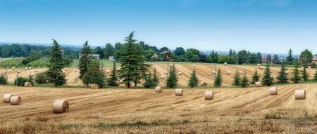 Panoramic view of Tuscan rural farmhouse in Italyの写真素材