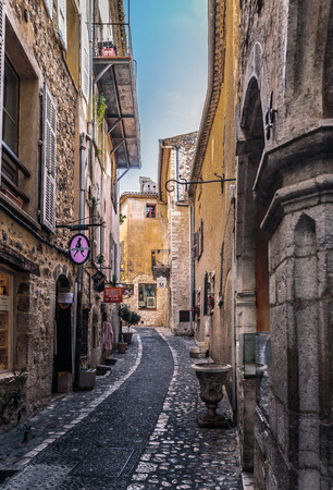VENCE, FRANCE - OCTOBER 30, 2014: Narrow cobbled street in the old villageのeditorial素材