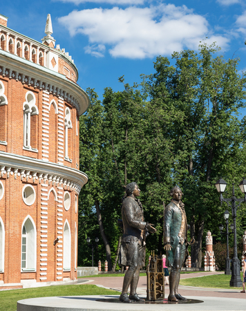 MOSCOW, RUSSIA - JUNE 16, 2018: Monument to Vasily Bazhenov and Matvey Kazakov in Great Tsaritsyn Palace in museum-reserve Tsaritsynoのeditorial素材