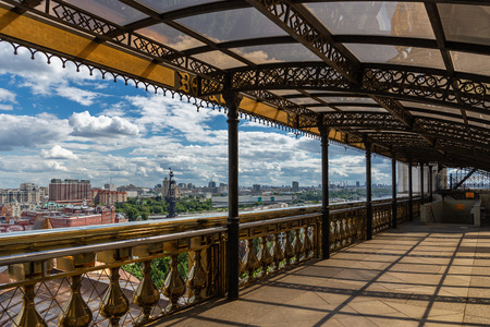 MOSCOW, RUSSIA - JUNE 9, 2018: Balcony on the Cathedral of Christ the Savior in Moscowのeditorial素材