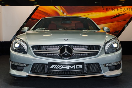 BERLIN - MARCH 16: New model of Mercedes-Benz SL63 AMG at Mercedes-Benz Gallery on March 16, 2013 in Berlinのeditorial素材