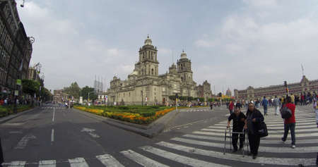 Daily life on the streets of Mexico Cityのeditorial素材