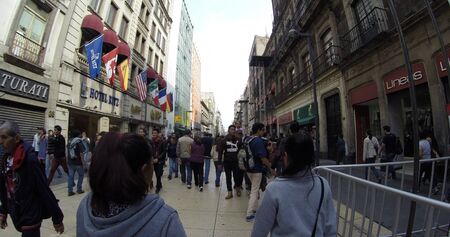 Walking through the streets of Mexico Cityのeditorial素材