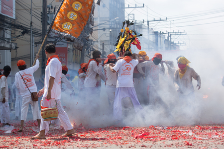 SURAT THANI, THAILAND - APRIL 3 , 2015 : Surat Thani Vegetarian Festival on April 3, 2015 in Surat Thani, Thailand. During the festival ritual mortification is practised to appease the Gods.のeditorial素材