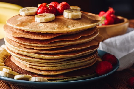 Pancakes with Frozen Strawberries and Banana Slices