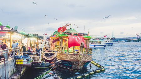 ISTANBUL, TURKEYâ SEPTEMBER 10-13 2016: Street and city life of Istanbul.のeditorial素材