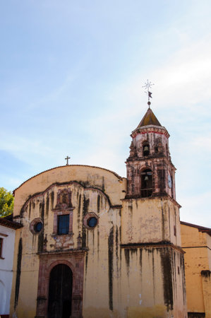 Patzcuaro, Michoacan, Mexico. Church of the company.の写真素材
