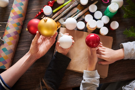 Family Making Handmade Ornamentsの写真素材