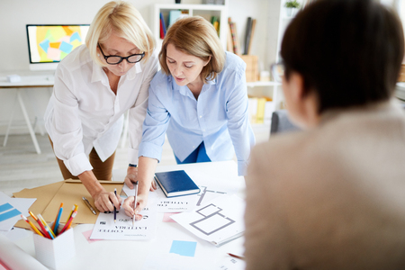 Female Designers Collaboratingの写真素材