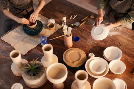 Artisans working with ceramicsの写真素材