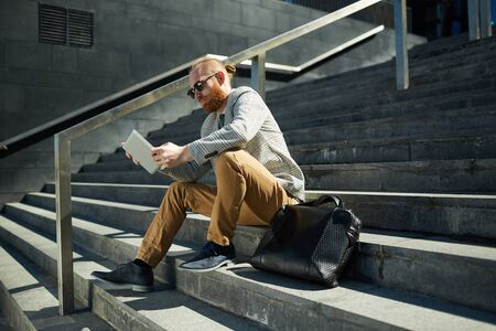 Modern manager analyzing online reportの写真素材