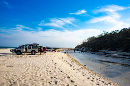 Fraser Island Australia - December 2019: Eli Creek fraser island, families sunbathing and swimming in the water, great sandy National Park Queensland Australia.のeditorial素材