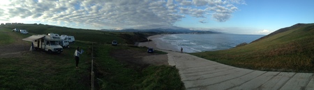 CANTABRIA, SPAIN OCTOBER 2016 - Panorama shot over Playa de Gerra, Playa de MerÃ³n and San Vicente de la Barquera.のeditorial素材