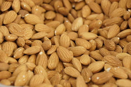 Almonds a lot of the close-upの写真素材