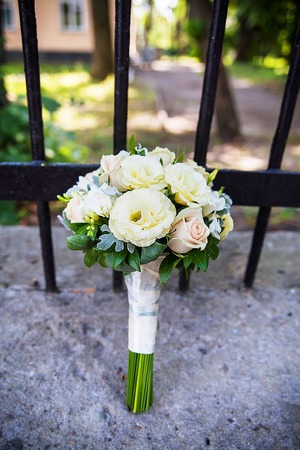 beautiful wedding bouquet in a bright and gentle colorsの写真素材