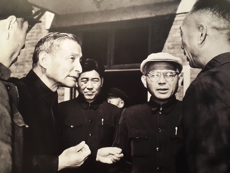 Commemoration of the proletarian revolutionary Chen Yun\'s 110 anniversary 