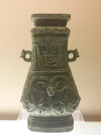 Ancient Chinese bronze ware
