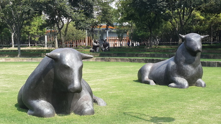 Jingan sculpture park: a unique sculpture in downtown Shanghai theme parkのeditorial素材