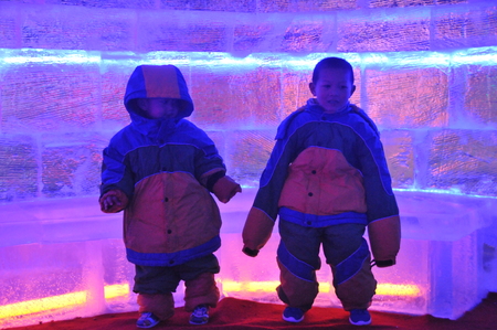 Hengdian Film City: new ice sculpture