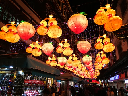 Shanghai Yu Garden Spring Lantern Festivalのeditorial素材