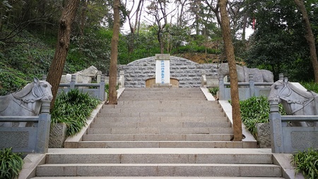 Zhenjiang Beigu Mountain Scenic Area