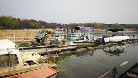Fishermen living in Wuxi