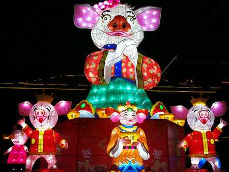 Zhenjiang Xijindu Lantern Festivalのeditorial素材