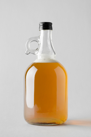 Beer Growler Mock-Upの写真素材