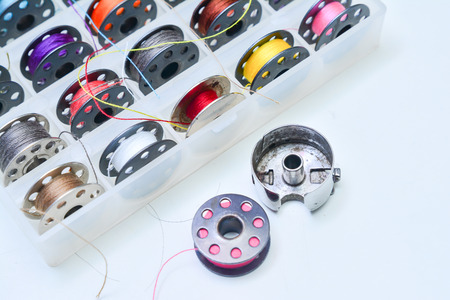 Sewing tools and sewing kit
