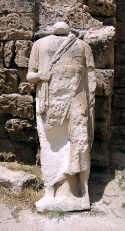 A headless statue of unknown personの写真素材