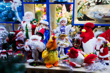 Christmas toys and decorations in the shop windowの写真素材