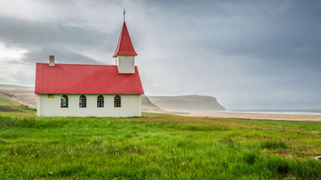 Small church on the beach in Icelandの写真素材