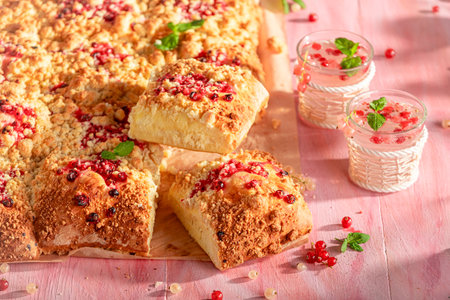 Sweet red currant yeast cake with lemonade. Red currant yeast cake with crumble and fruits.の写真素材
