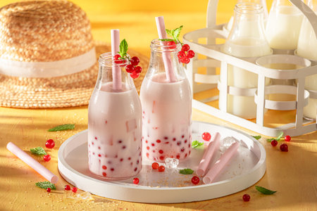 Fresh and chilled red currant bubble tea for warm days. Bubble tea with fresh fruits.の写真素材