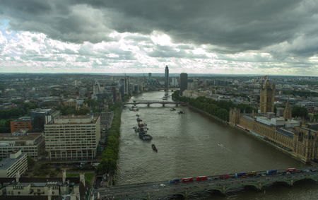London skyline and River Thames. Bridge, backgroundのeditorial素材