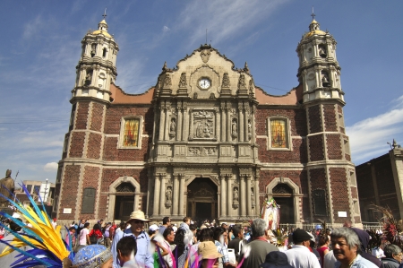 Mexico City, Mexico - December 12, 2012: A large crowd of faithful visitors gather in front of the old basilica of Our Lady of Guadalupe on the day of her celebration in Mexico City on December 12, 2012.のeditorial素材